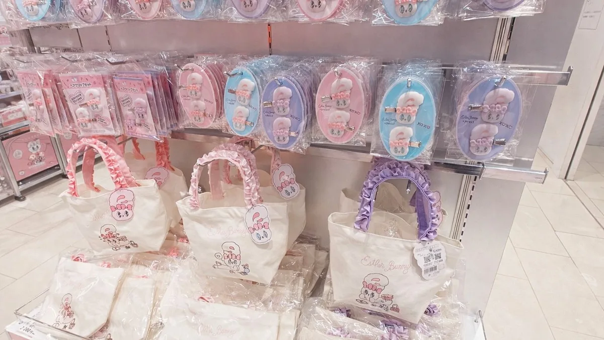 Esther Bunny POP UP STORE