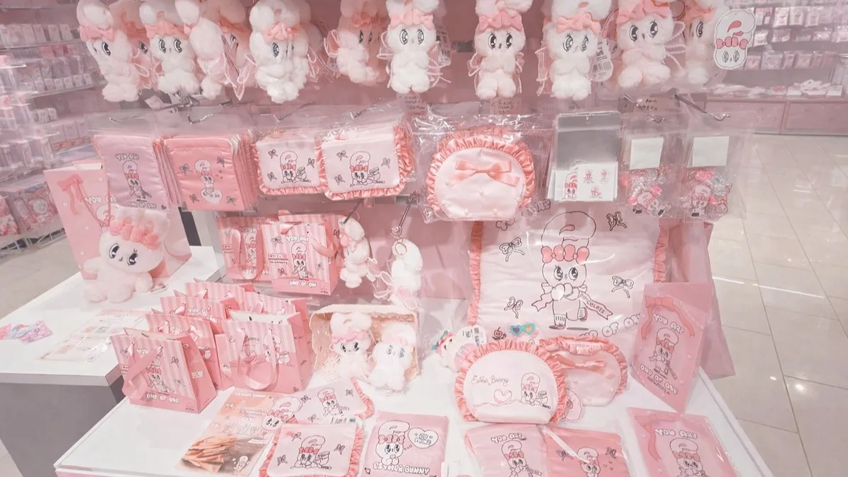 Esther Bunny POP UP STORE