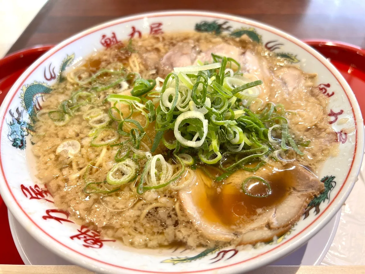 ラーメン魁力屋の特製醤油ラーメン