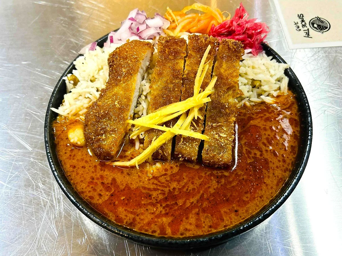 SPICE TRYのスパイスカツカレーの写真
